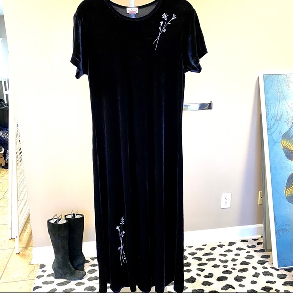 Velvet maxi dress black - Picture 4 of 10
